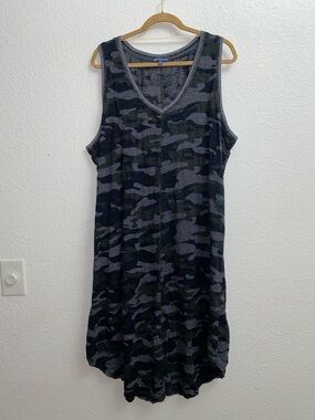 Democracy 3X Camo Sleeveless Tunic Dress Gray Green V-Neck Casual Stretch